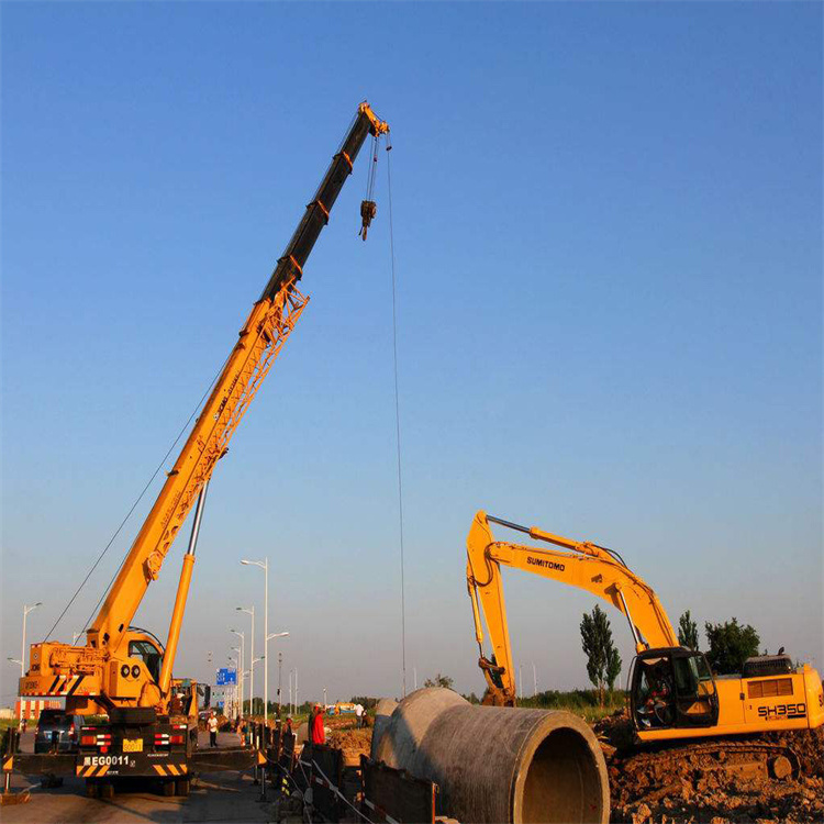 兖州25吨吊车吊8吨,最远吊多少米